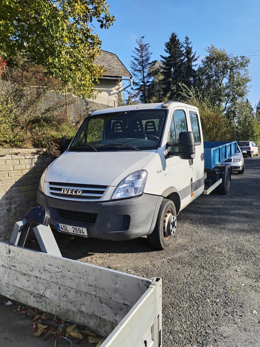 Iveco daily kontejner