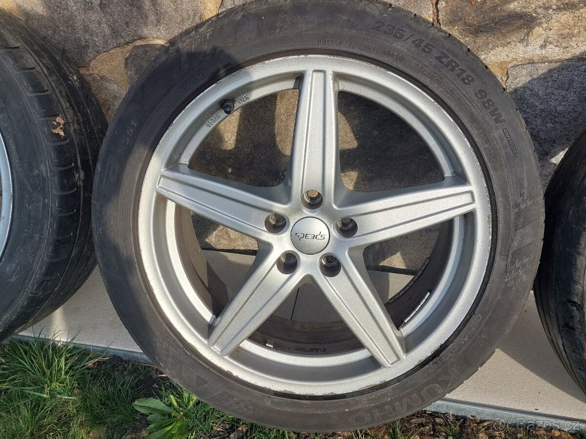 Alu kola 236/45 R18 kumho