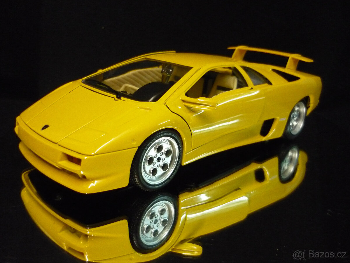 Lamborghini Diablo žluté Bburago 1/18