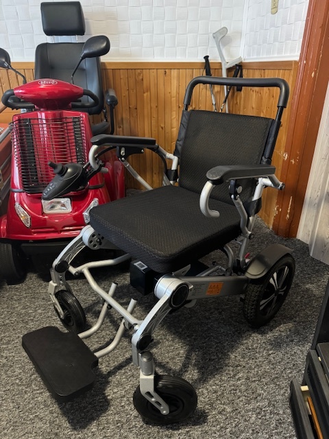 elektrický invalidní vozík Selvo i4500