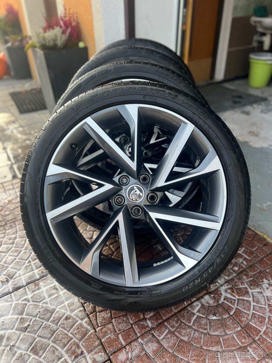 Alu 20” 5x112 originál škoda + pneu 235/45R20