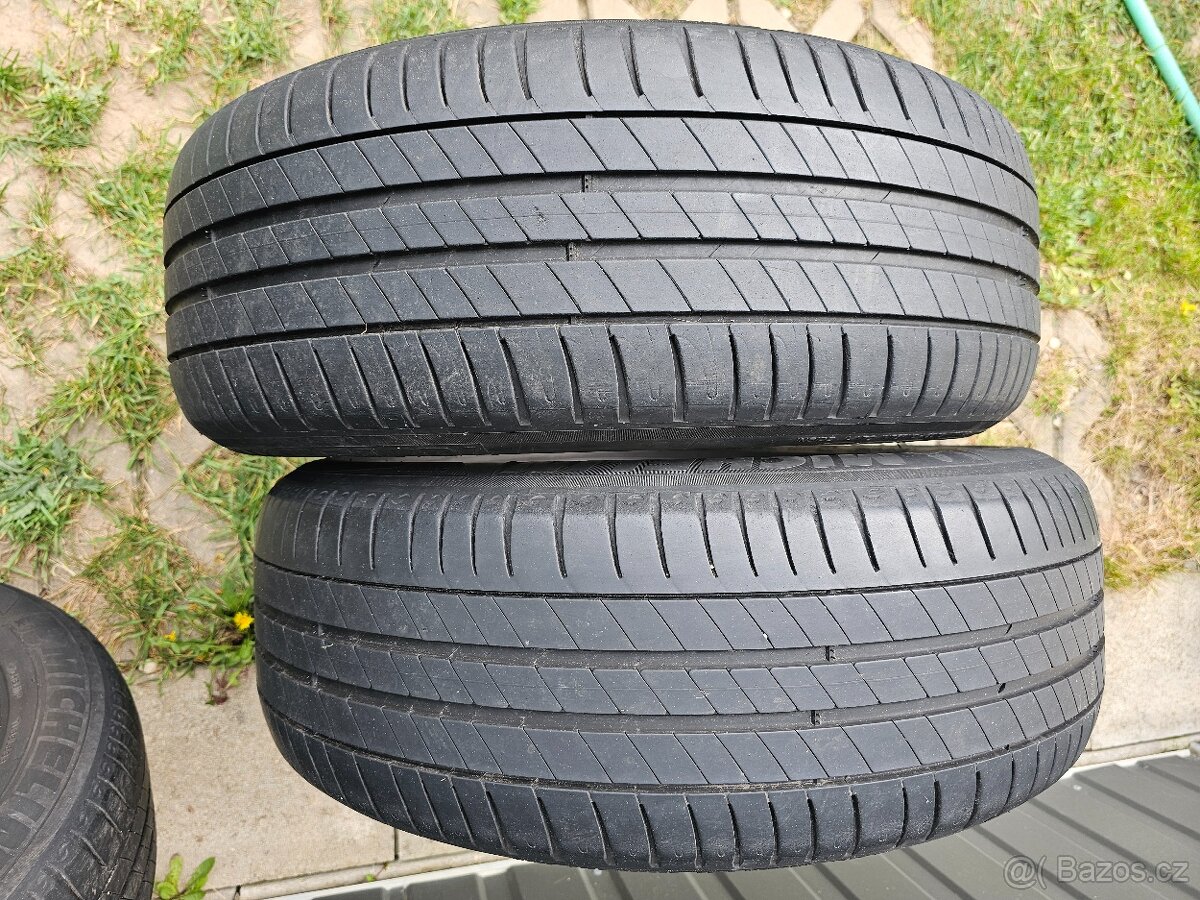 2x letní pneu Michelin Primacy HP 205/55 R17