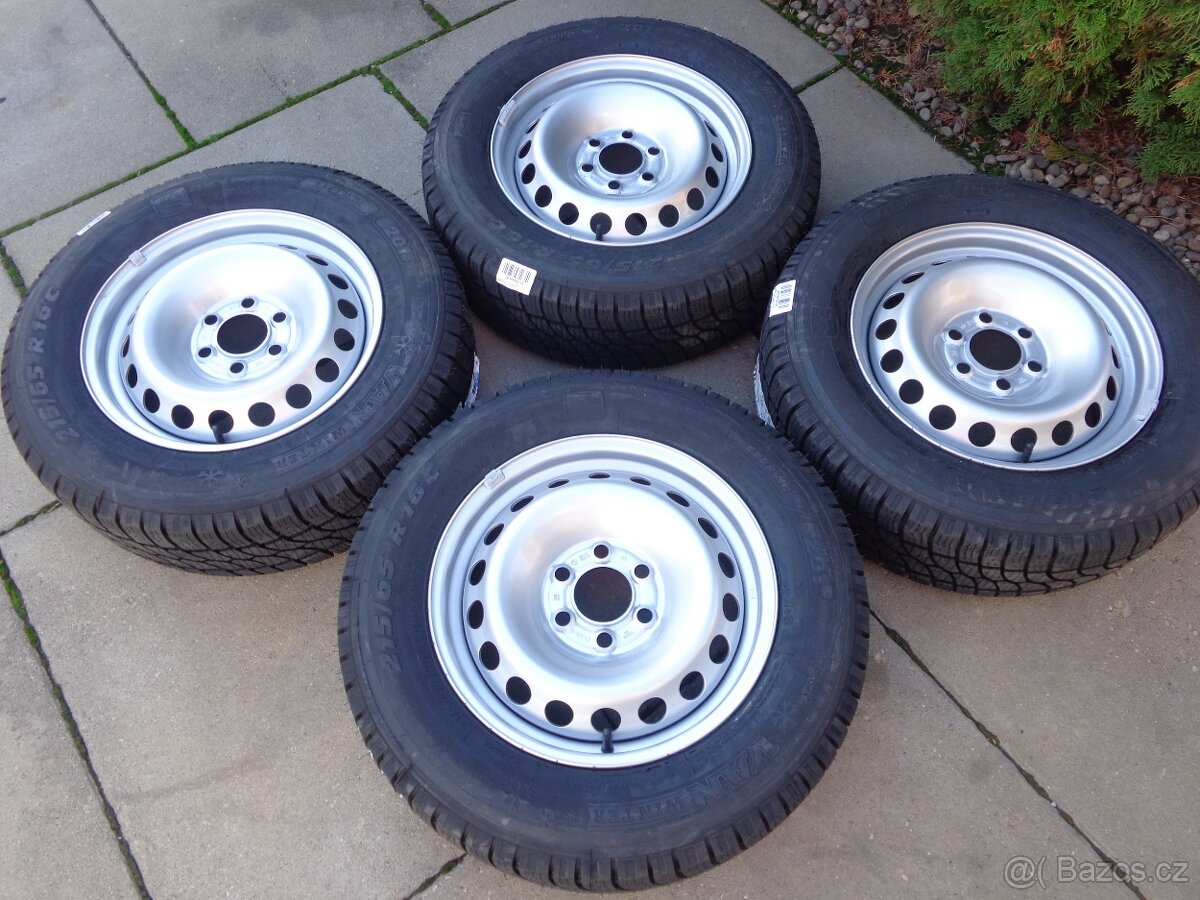 Ford Transit Custom zimna sada kol 215/65R16C  6x120