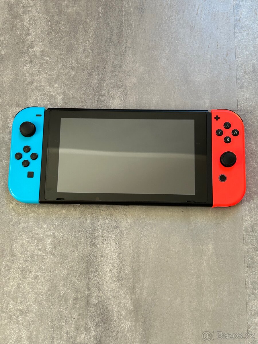 Herní konzole Nintendo Switch