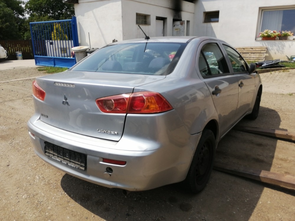 +Mitsubishi Lancer sedan 07-13