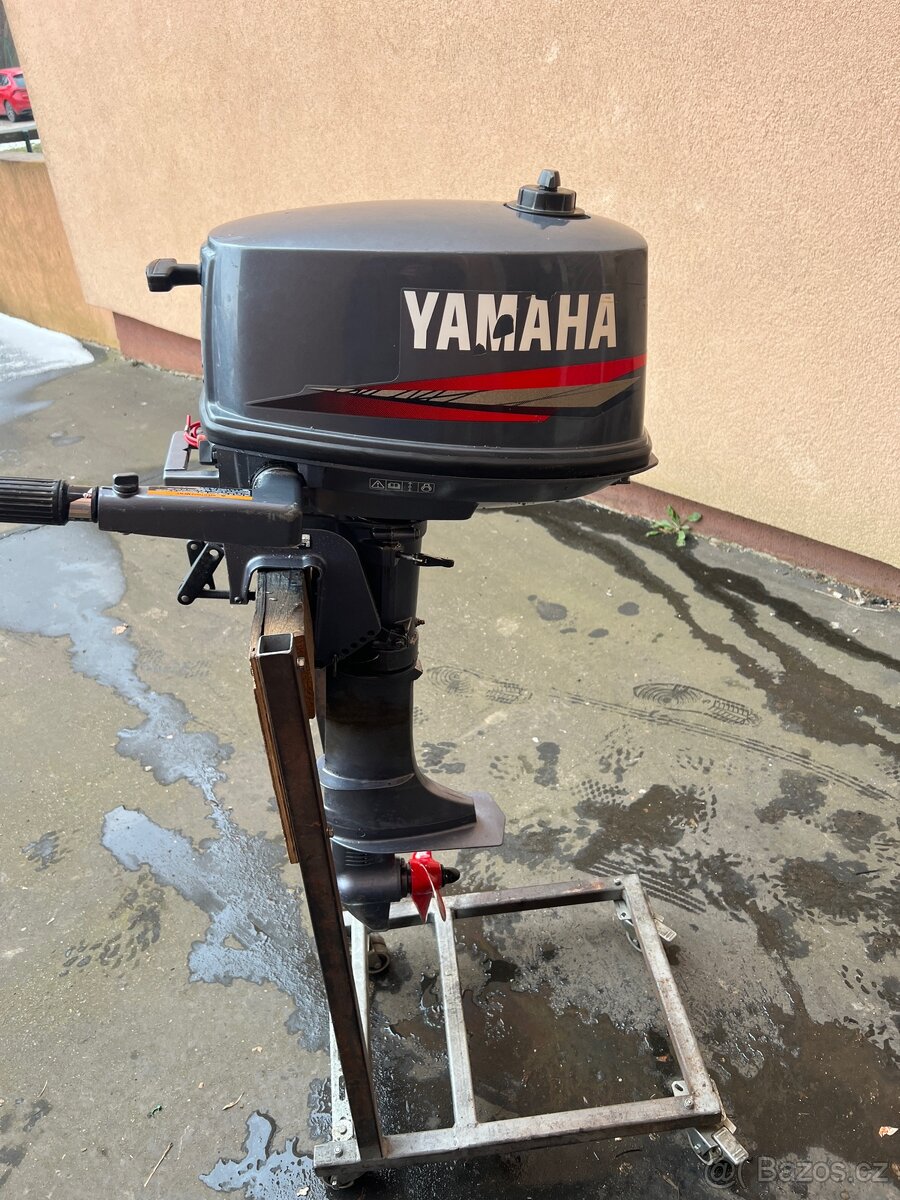 Clun Zodiac 260 CFR a Yamaha 4hp 2t