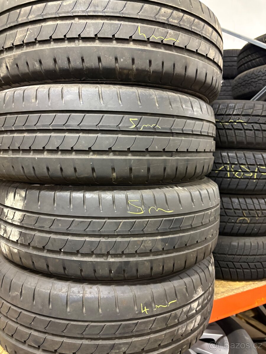 Pneu 195/60R16