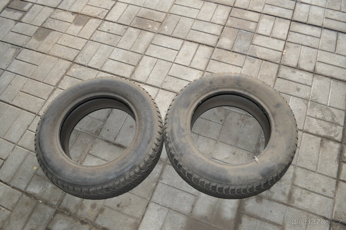 2 X Pneu zimní pirelli 195/65/R 15