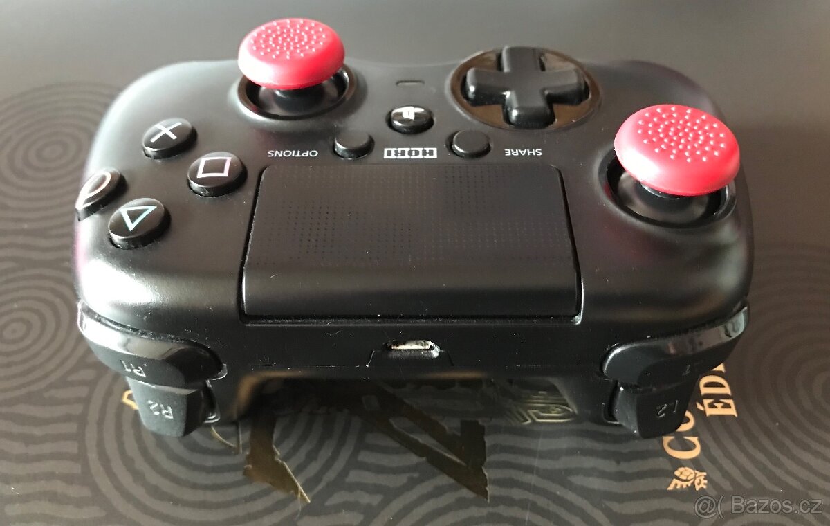 Hori herní ovladač ONYX Plus (PS4 / PC )