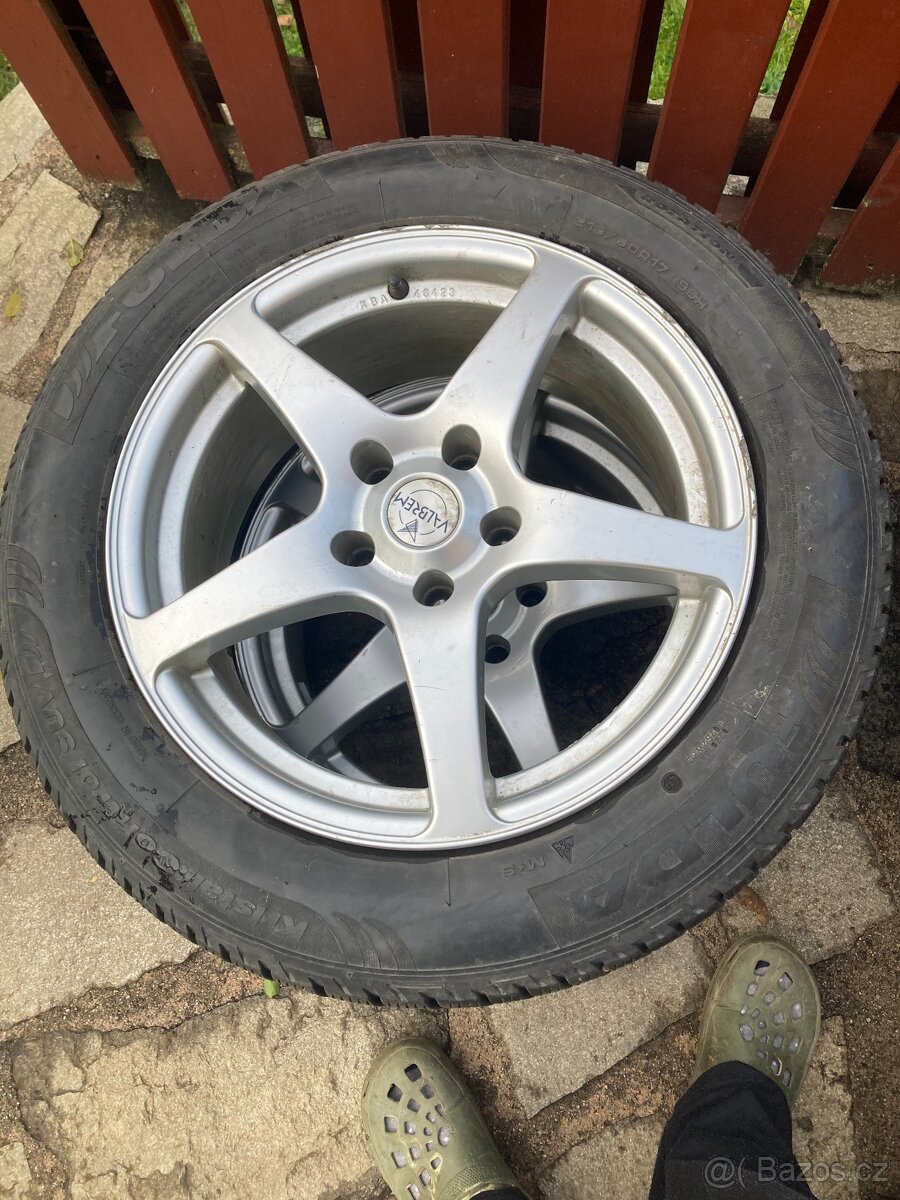 Prodám 4 kusy zimních pneumatik Fulda 215/60R17 96H včetně h