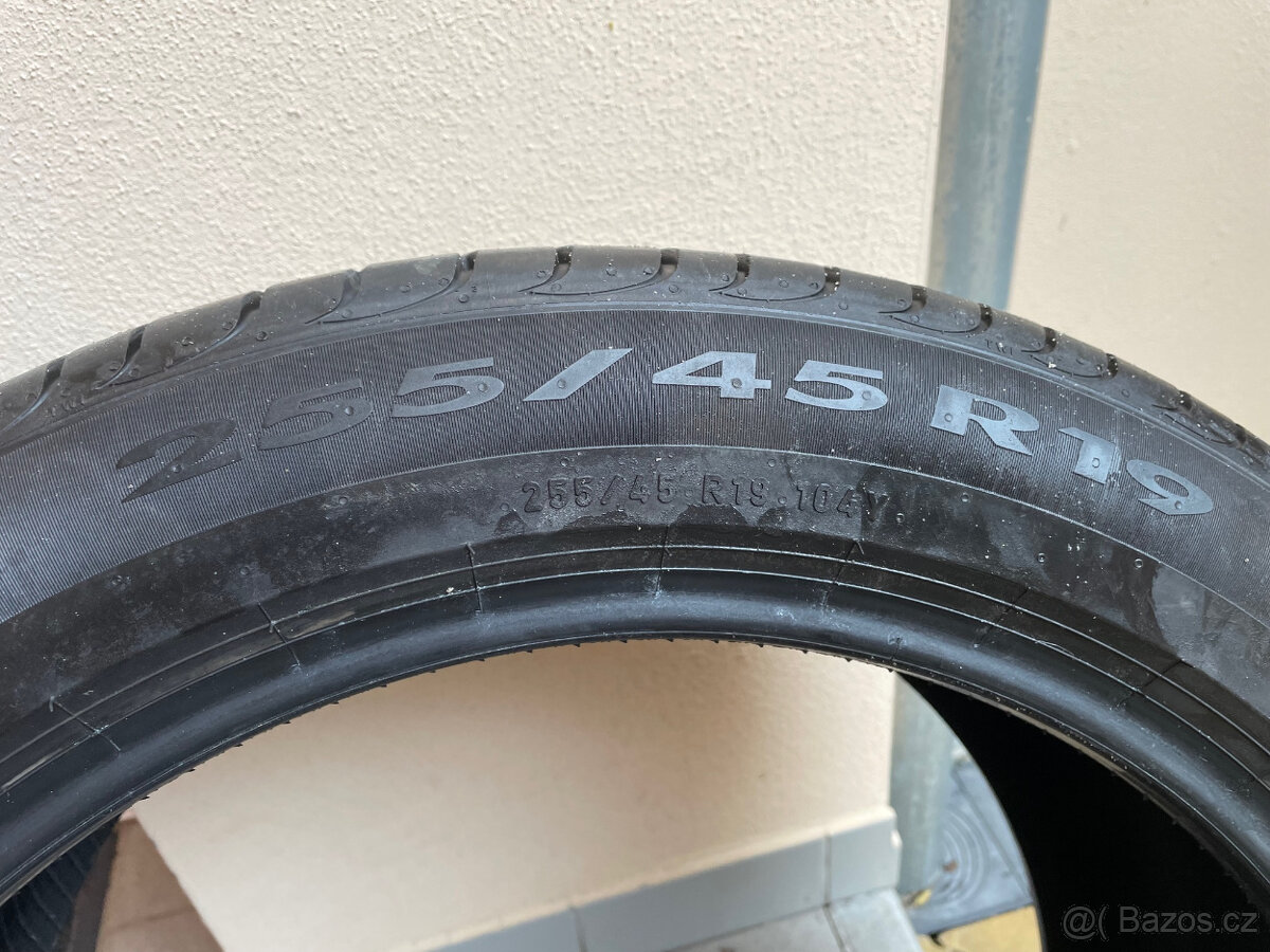 Letní Pirelli Powergy 255/45/19