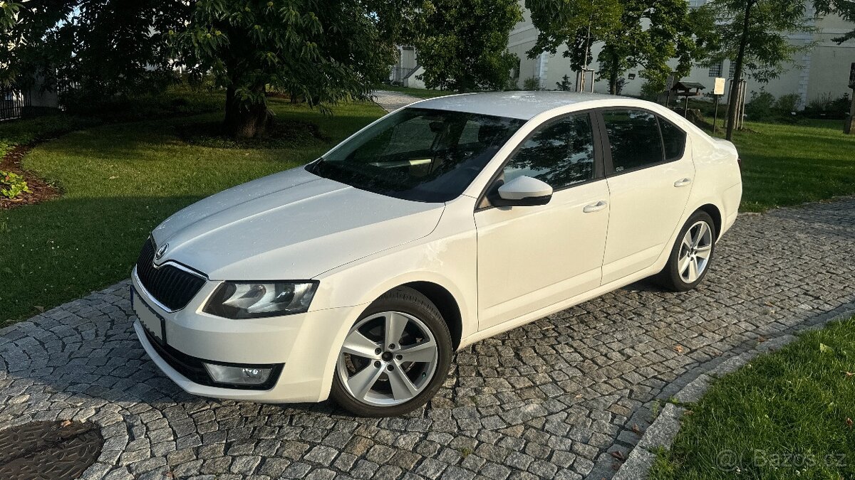 Škoda Octavia III 1.6 TDI,nová STK,nové rozvody,ČR