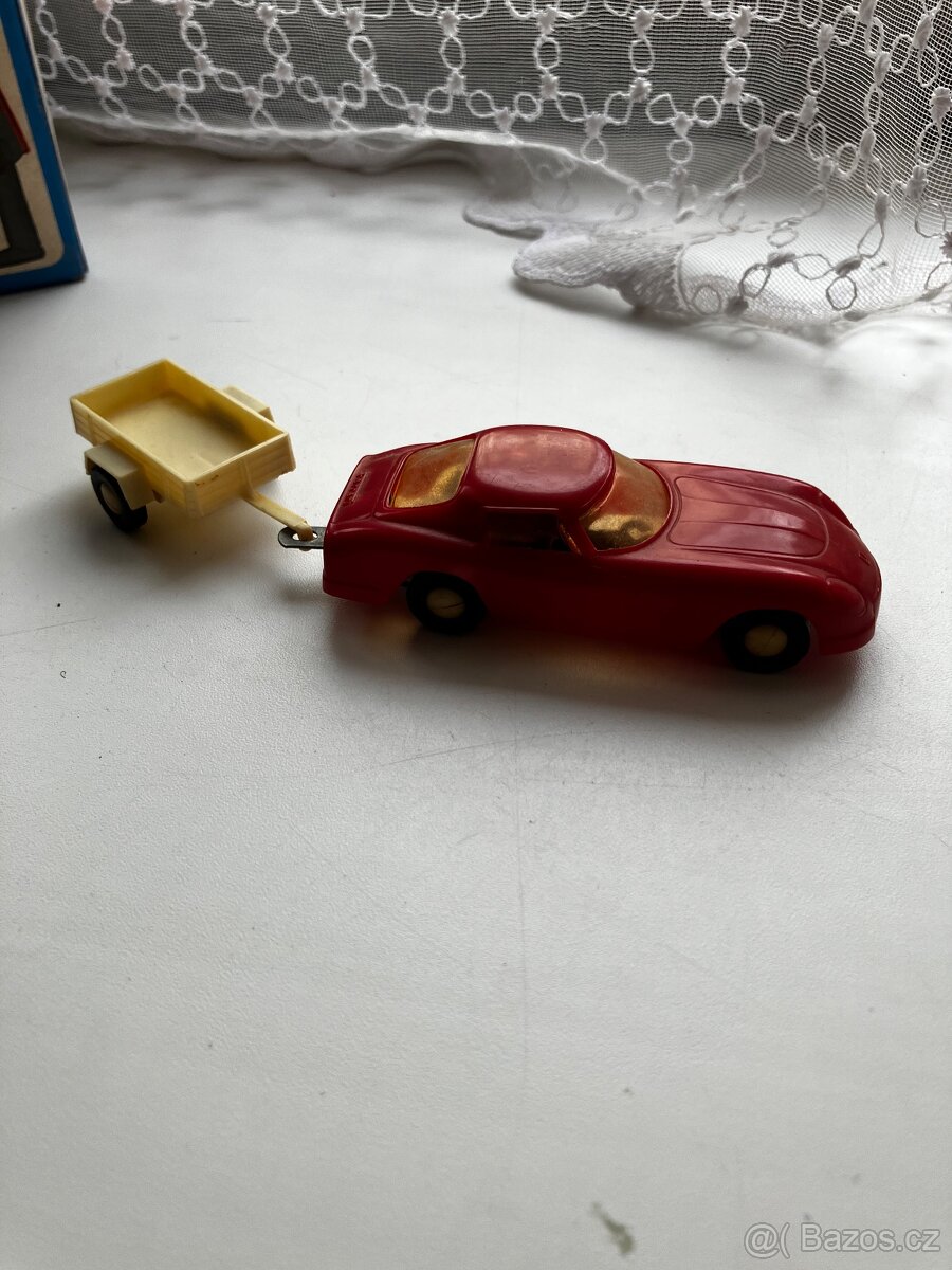 Ferrari Igra s vozíkem