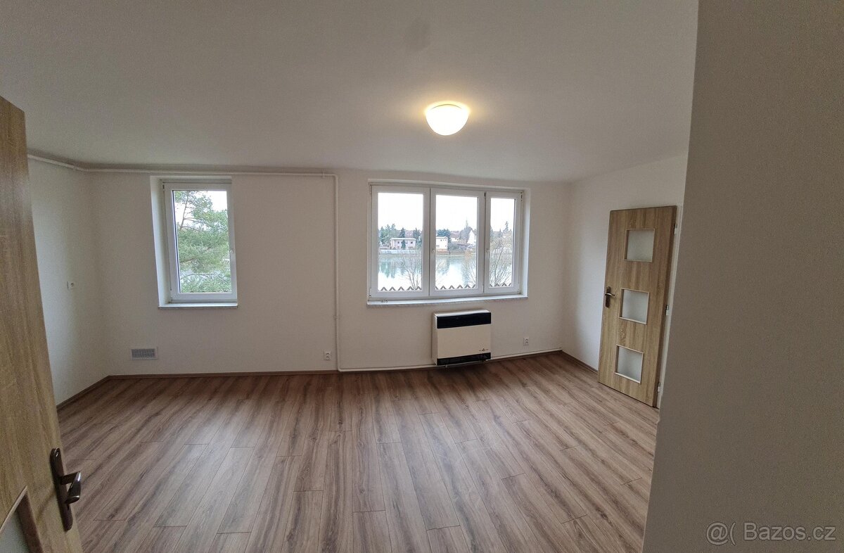 Prodej byty 2+kk, 74 m2, Hovorčovice, ev.č. 1313