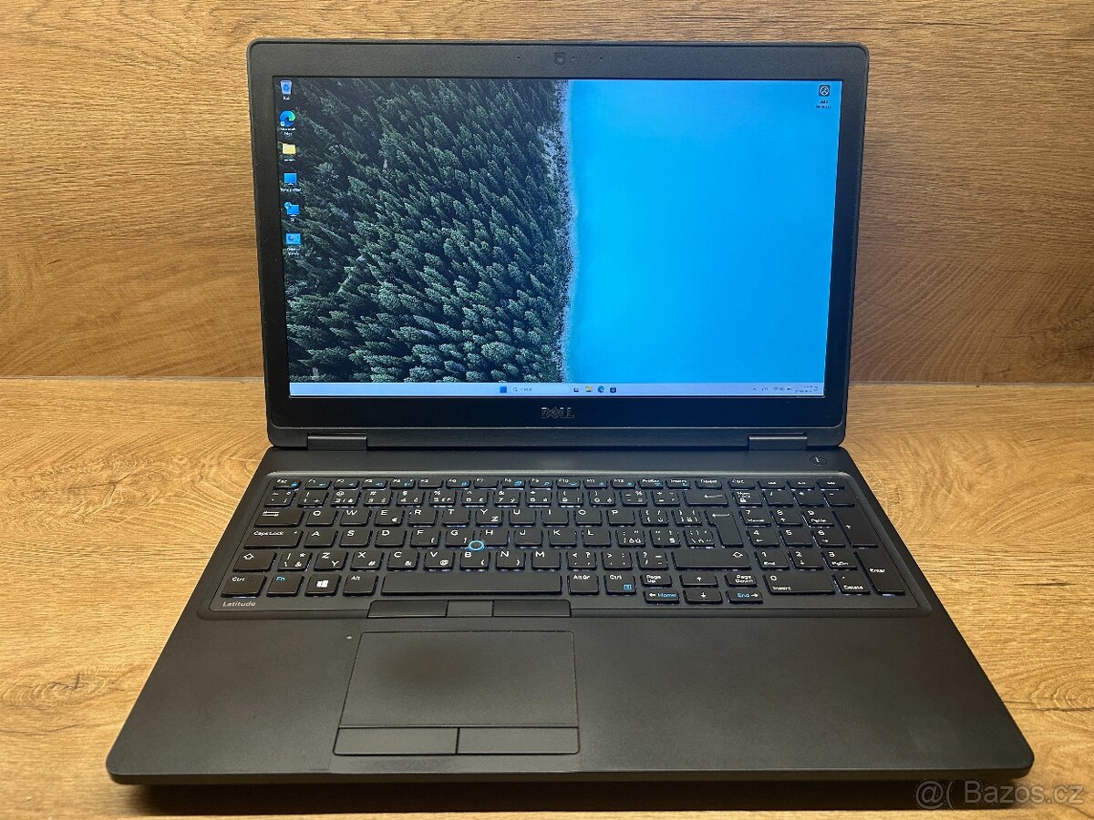 Dell Latitude 5580, I5,8GB,128SSD,podsviceny,vyborna baterie