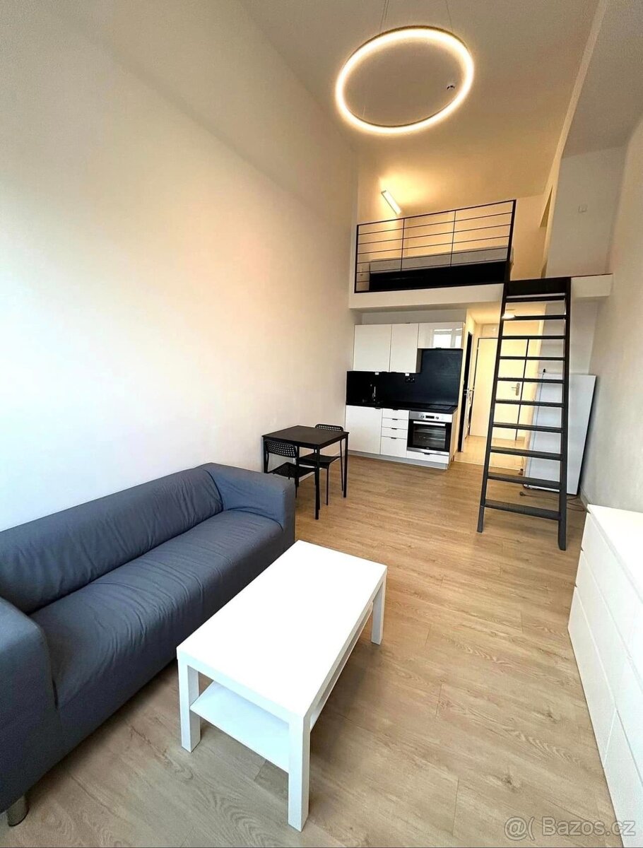 byt 1+kk (loft), 31m2 v ul. Poděbradská, Praha 9 - Vysočany