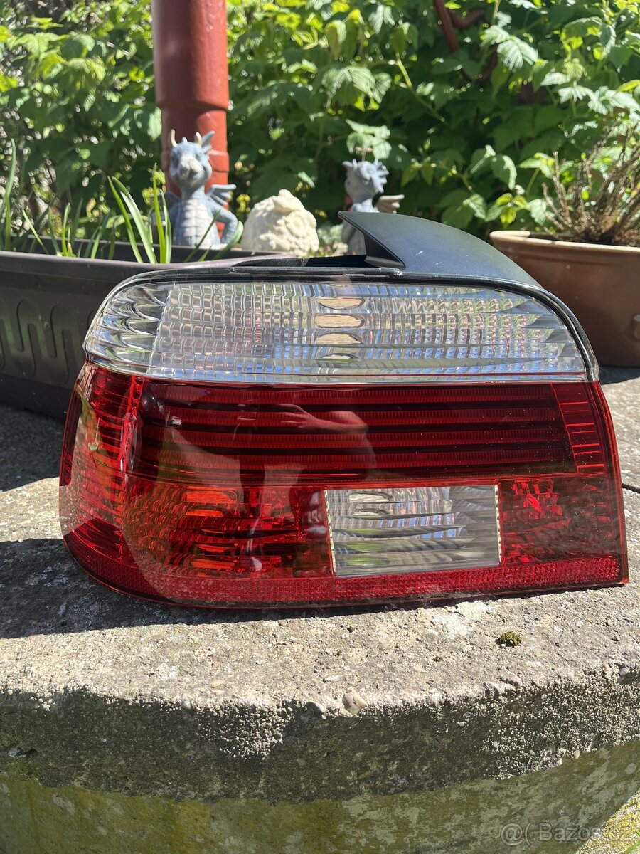 Nové levé zadní LED světlo BMW E39 sedan