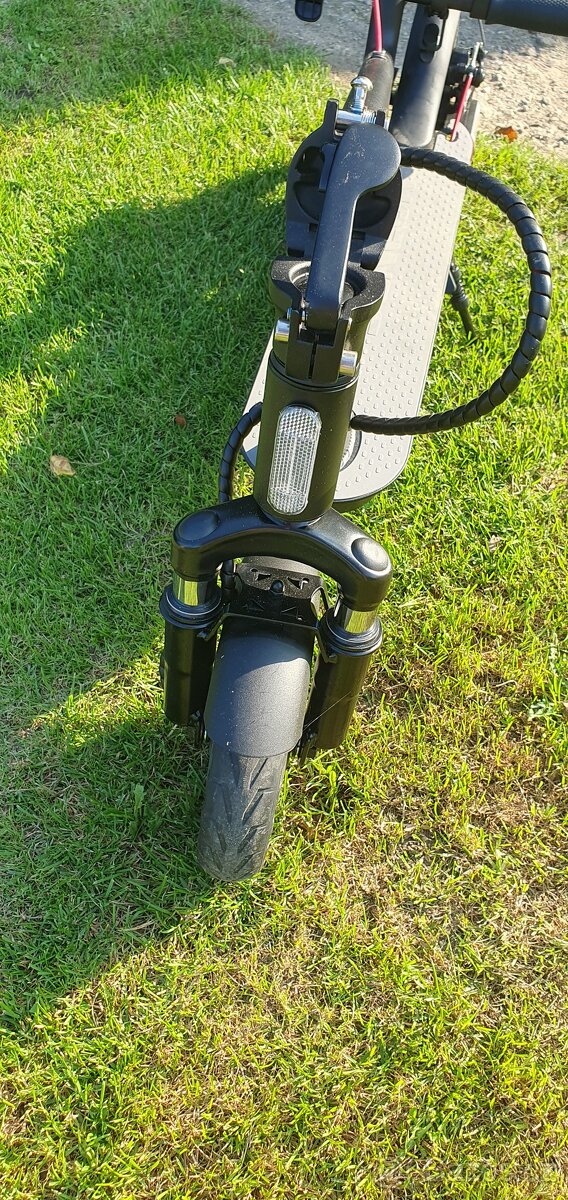 Koloběžka SENCOS Scooter S30