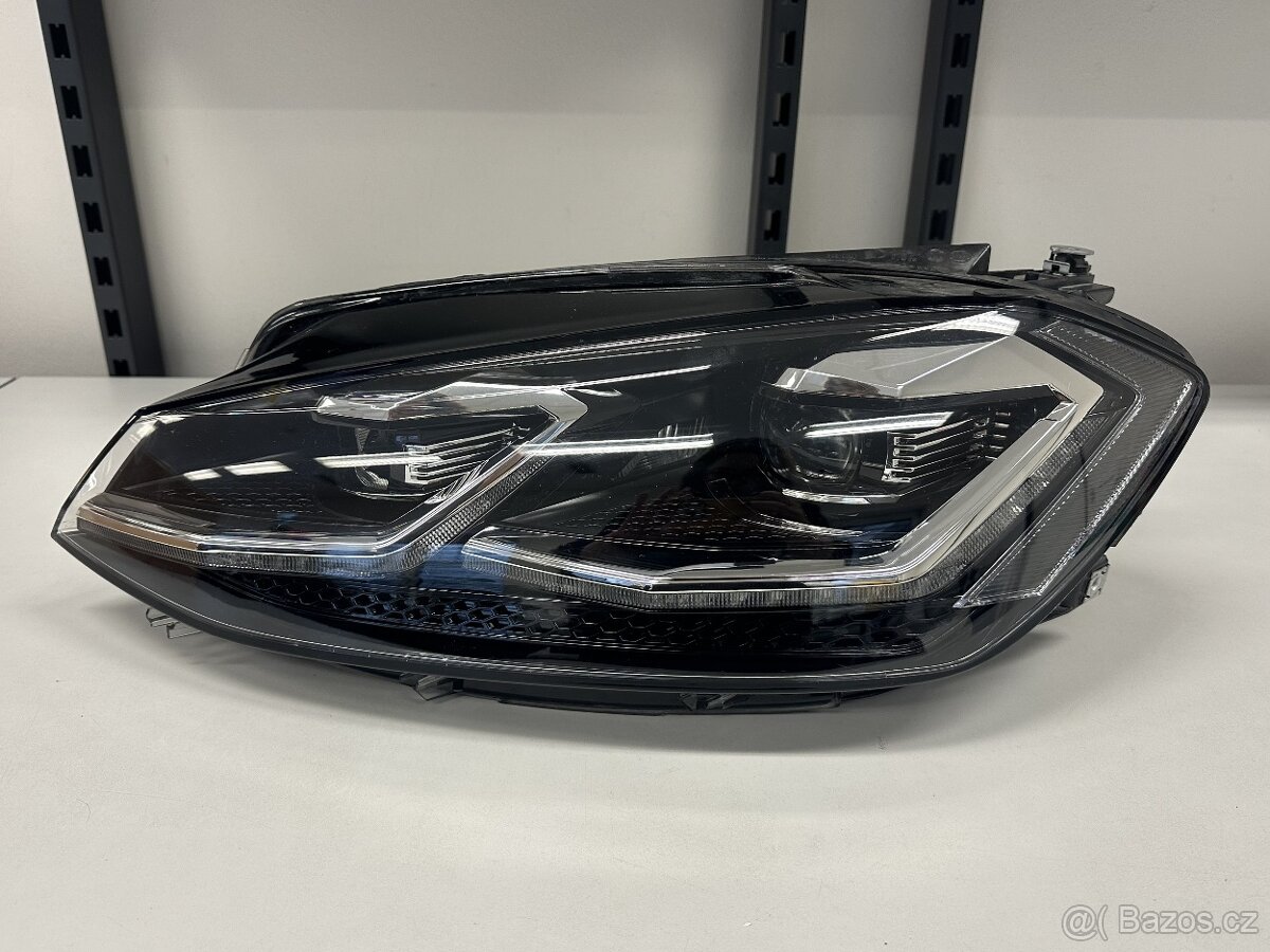 Přední levý LED světlomet VW GOLF 7