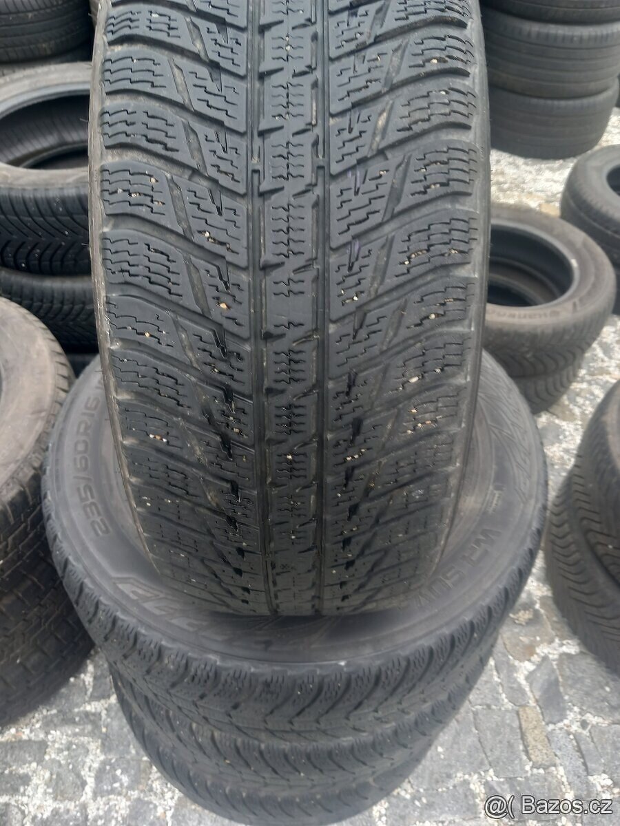 235/60/16 zimní pneu 235/60 R16