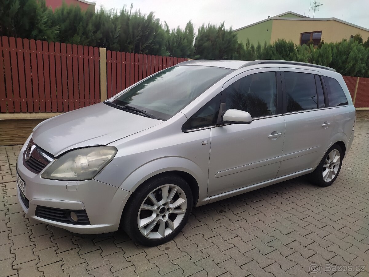 Opel Zafira 1.9CDTi 110kW Automat