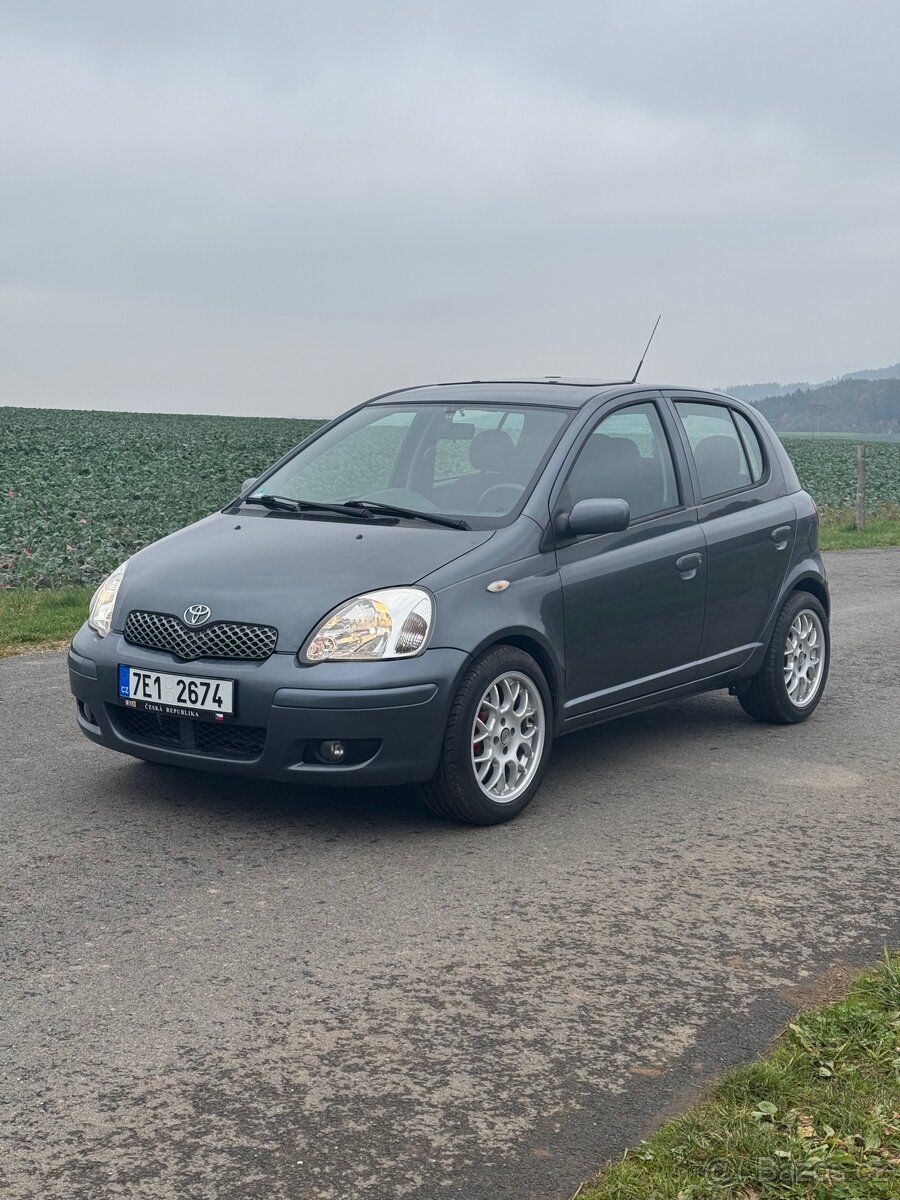 Toyota Yaris 1.3 64kw