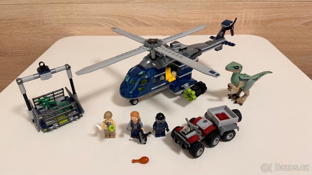 Lego Jurský svět 75928 Pronásledování Bluea helikoptérou