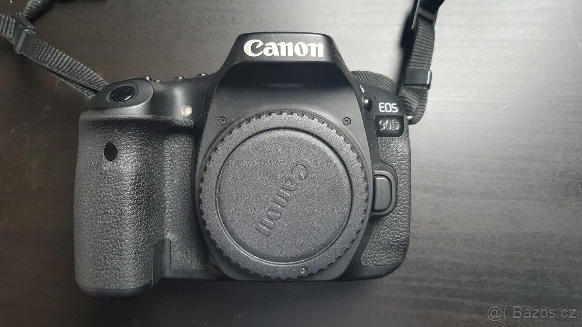 CANON 90D