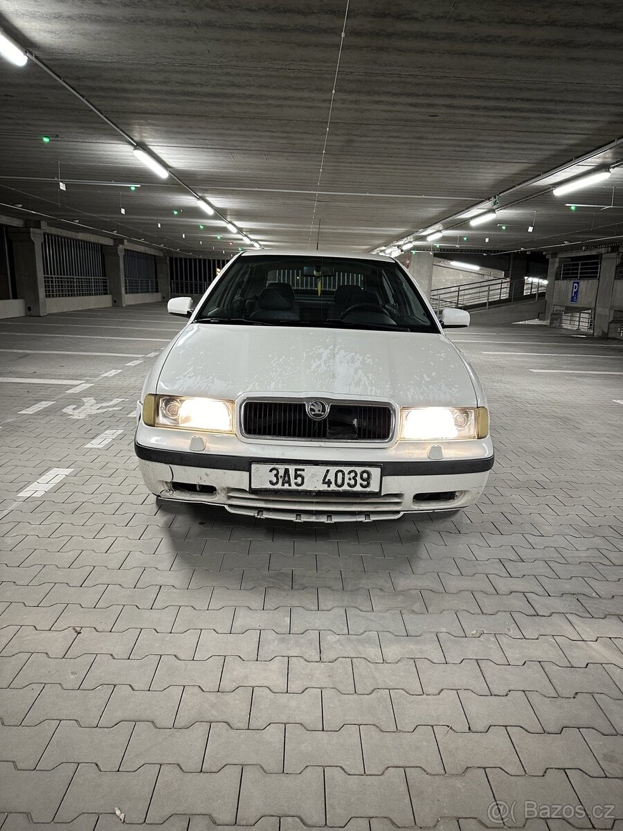 Škoda Octavia 1 1.8 20v