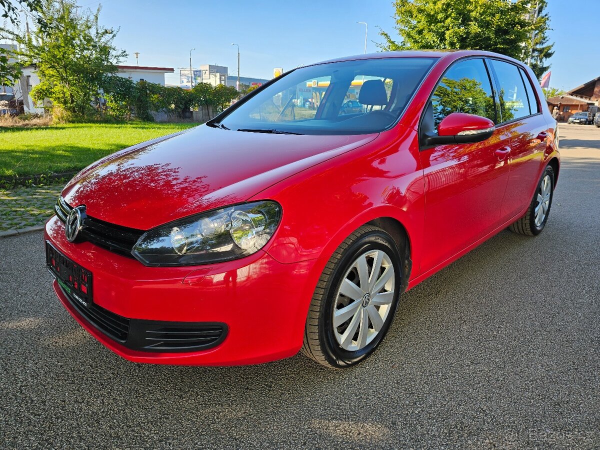 VOLKSWAGEN GOLF 6 2.0TDI 103KW 4.MOTION 1.MAJITEL