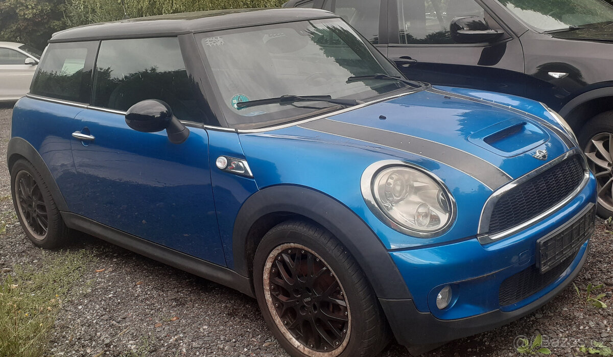 Mini Cooper S 1.6 Turbo / model R56