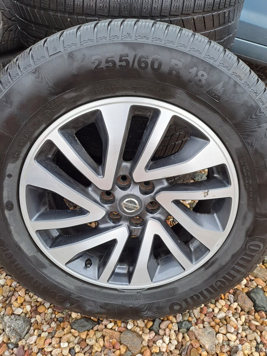 255/60R18 originál Nissan Navara