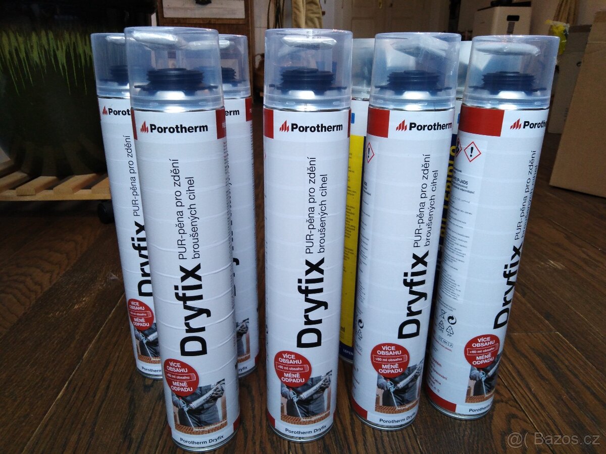 Pěna zdicí Porotherm Dryfix 810 ml