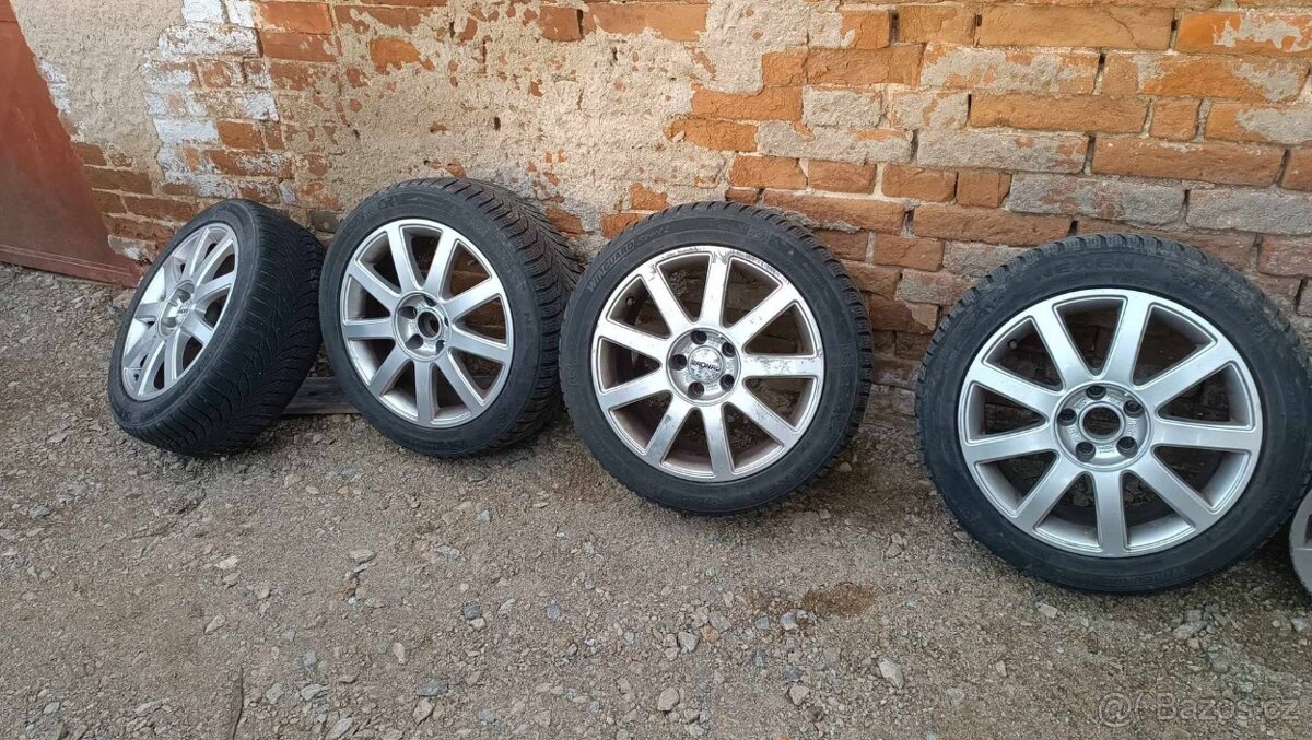 ALU kola Audi 5x112 R17 a zimní pneu 235/45 R17