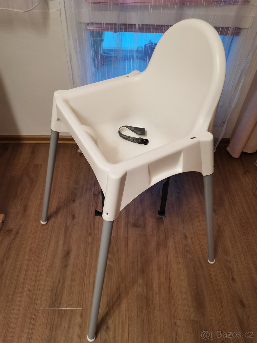 Jídelní židlička Ikea