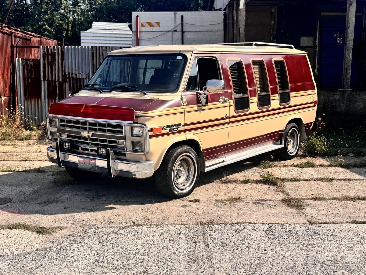 1989 Chevrolet G20 Mark III