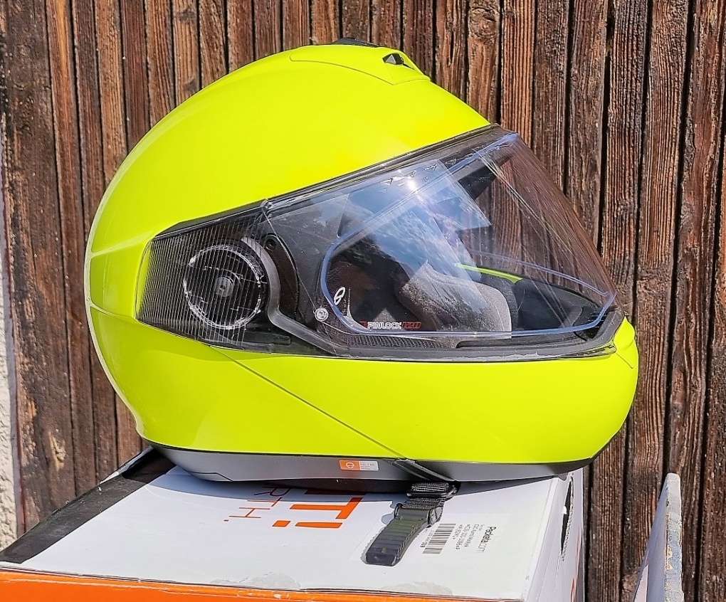 schuberth C4 Pro yellow fluo vel.XXL 62-63 intercom SC1