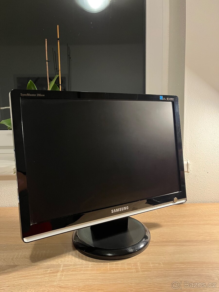 Samsung led monitor