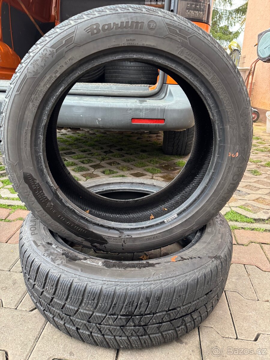 2ks Barum 205/55/r17 zimní pneu