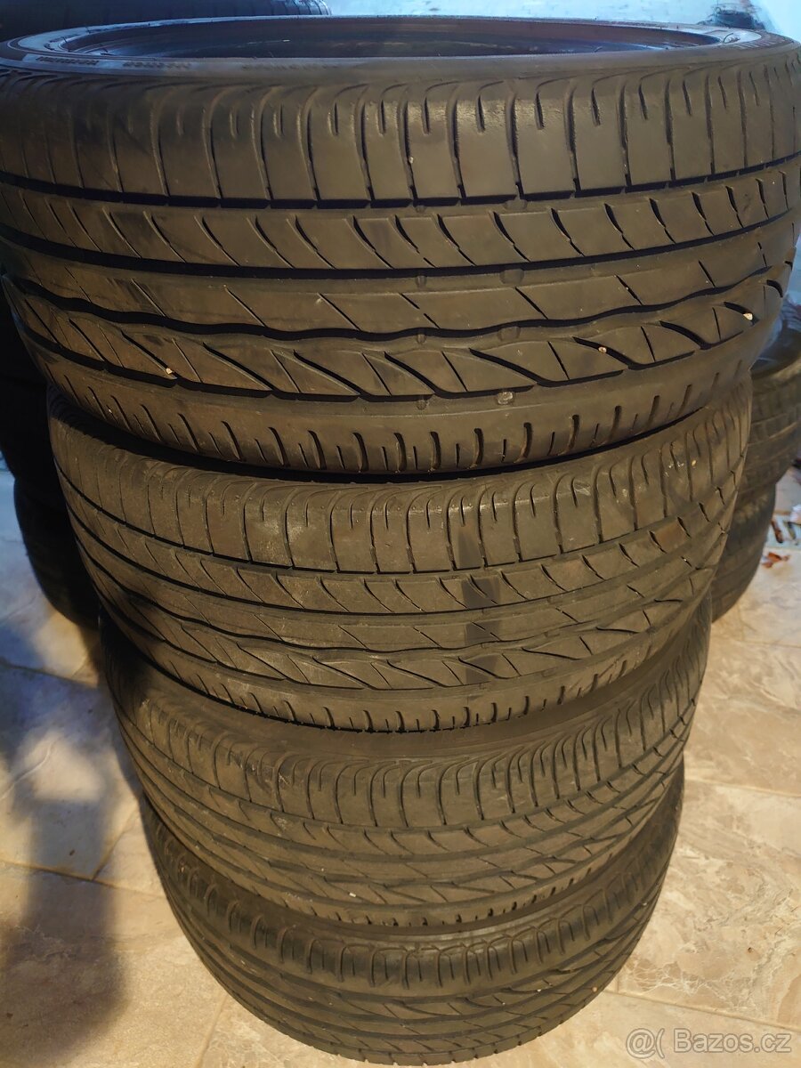 Letní sada Bridgestone 215/45/16