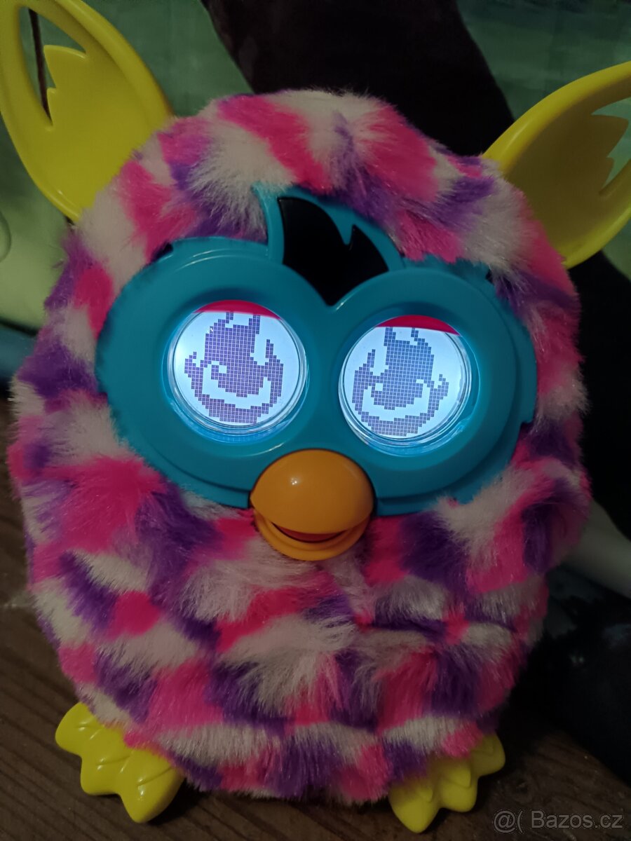 Interaktivní Furby