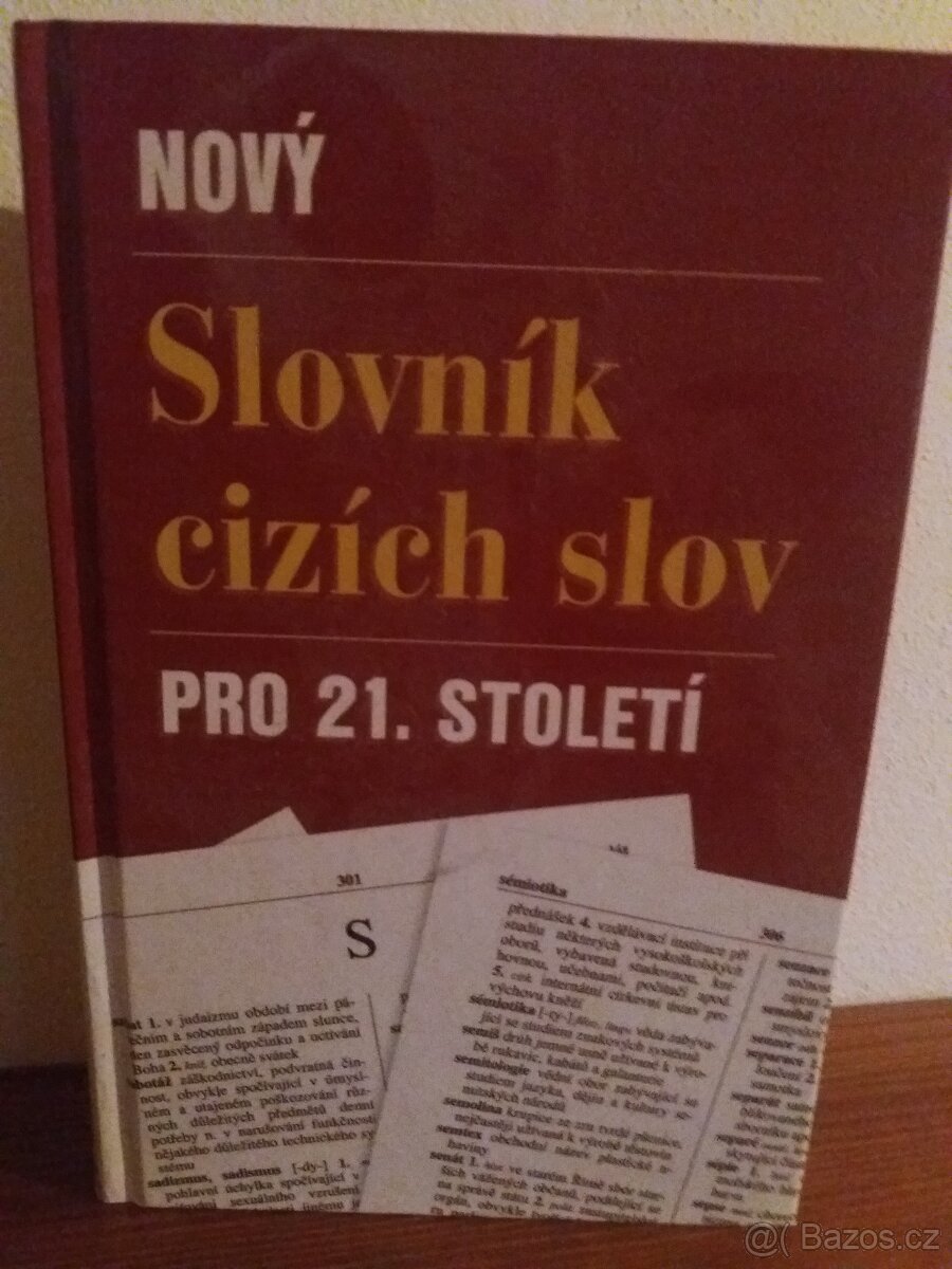 Prodám Slovník Cizích slov