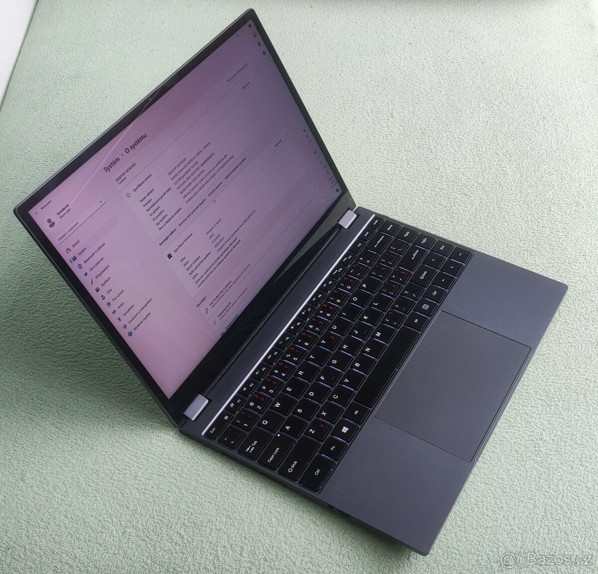 Notebook 13,5" dotykový, 12GB, 512GB, Windows 11