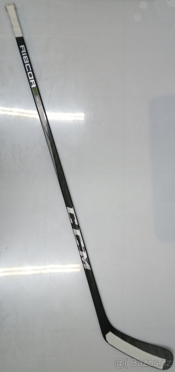 Hokejka CCM Ribcore Pro SR levá