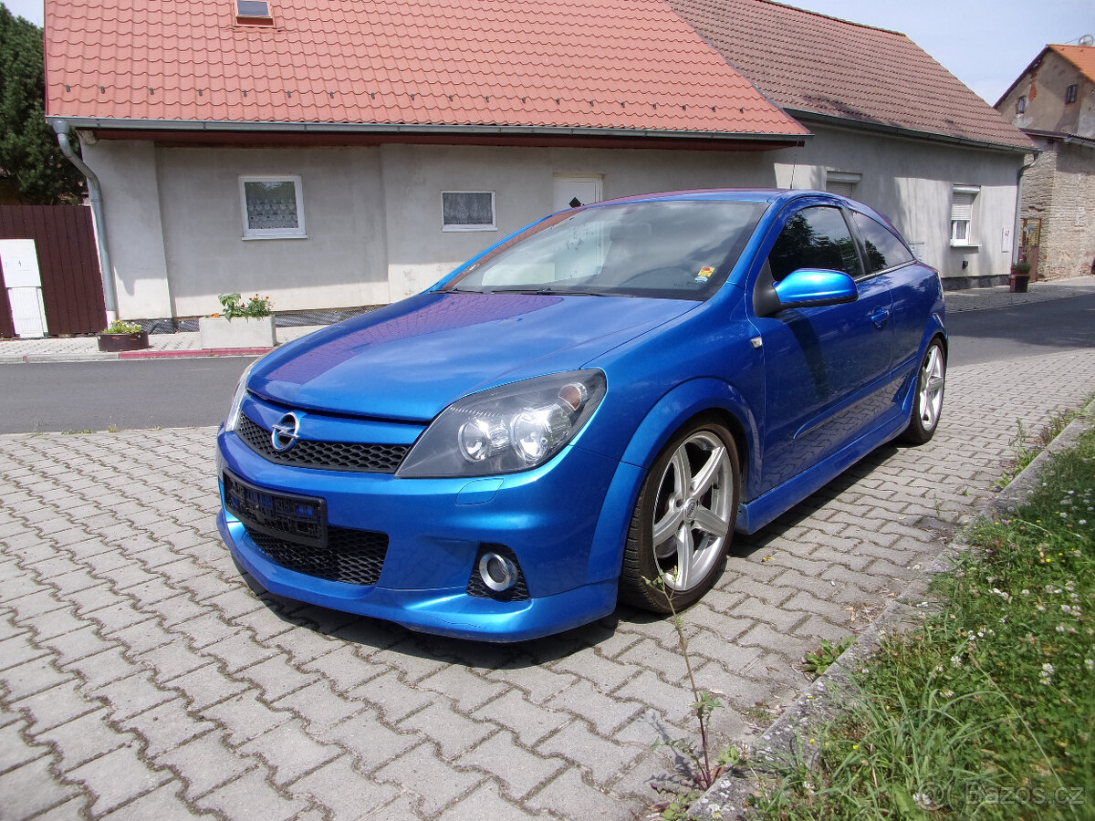 Opel Astra H, OPC 2.0i16V  Turbo ,kůže,klima,TOP stav 