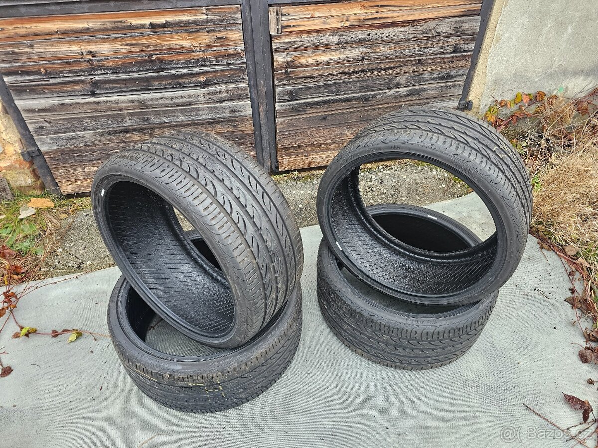 295/25 r22 Letni pneu