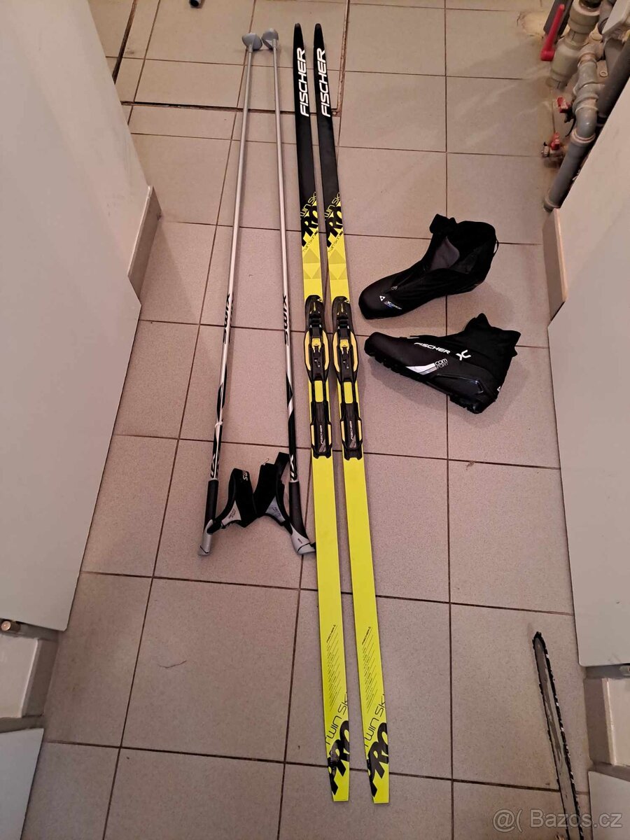 Běžky FISCHER TWIN SKIN PRO 197 cm NNN