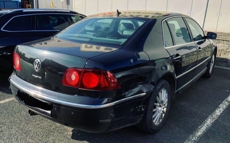 Vůz na náhradní díly VW Phaeton 3D 2009 CEXA KUK LR9V