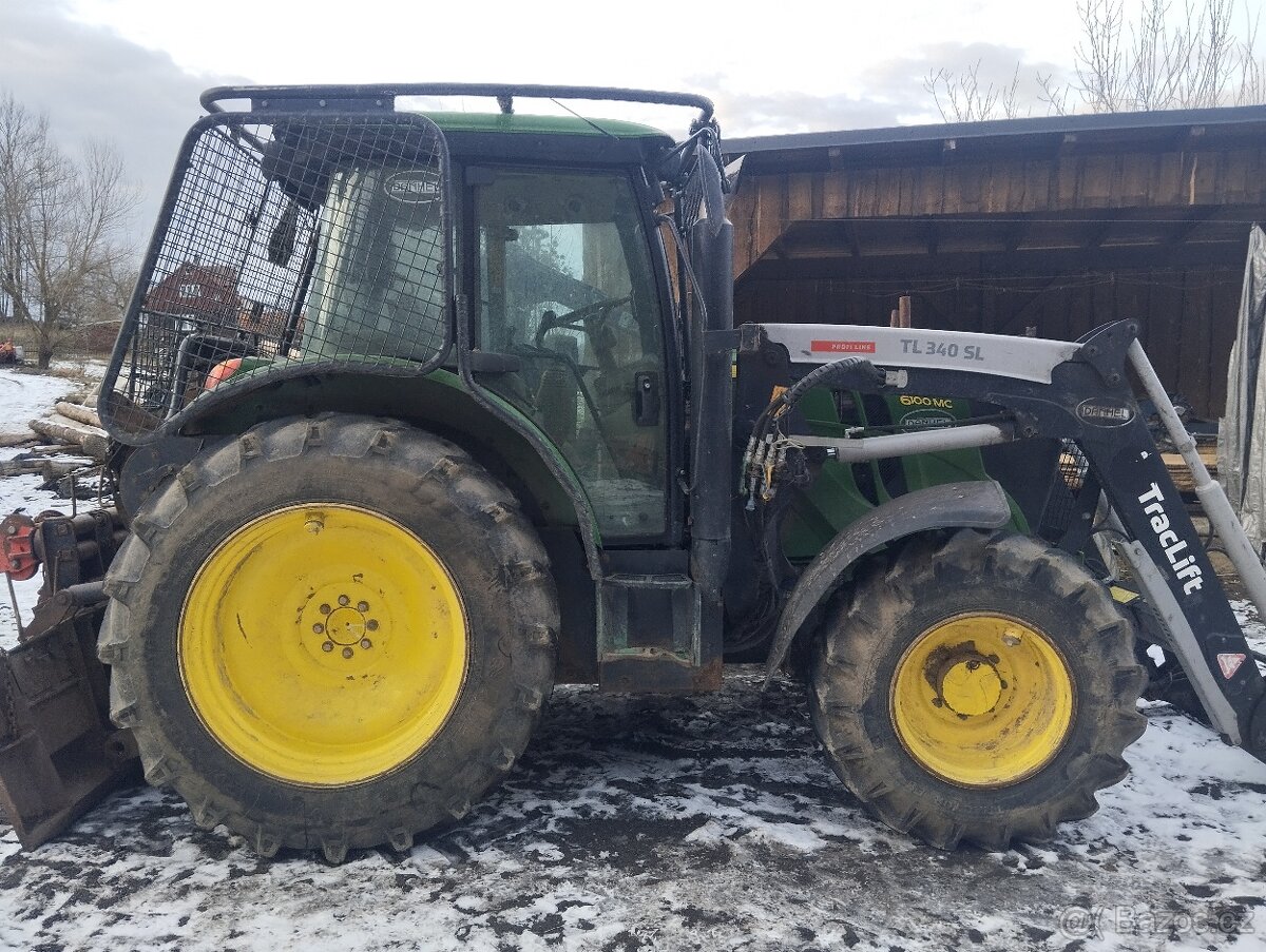 John Deere 6100 mc ukt