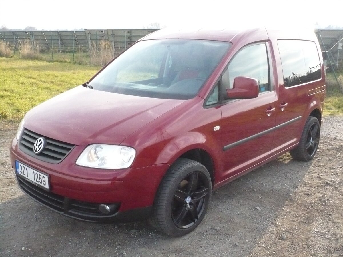 VW Caddy LIVE 1.9TDi,DSG,ČR